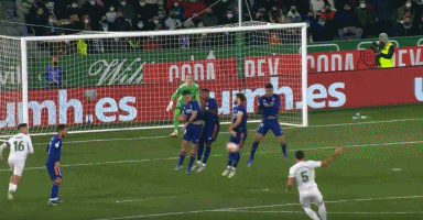 1-16，你没看错，TTG在电竞世界杯，被国外战队打得毫无还手之力！